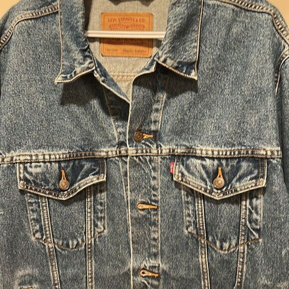 Levi's trucker Jean jacket - Picture 4 of 7